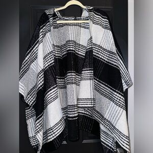 Express black/grey/white plaid poncho - OS